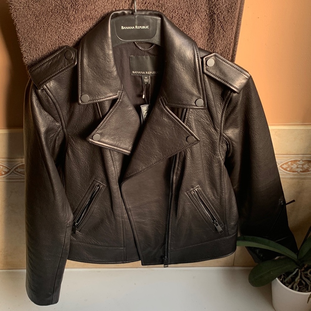Banana republic, leather jacket